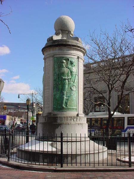 Zoom on the image : Ridgewood Memorial 